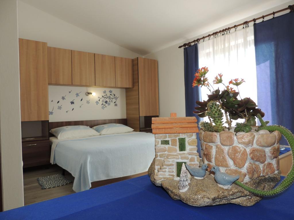 Apartments Barcarola 帕格 外观 照片