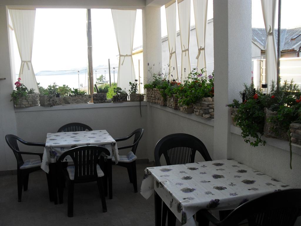 Apartments Barcarola 帕格 外观 照片