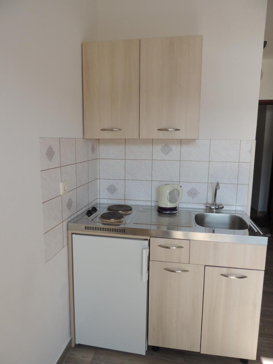 Apartments Barcarola 帕格 外观 照片