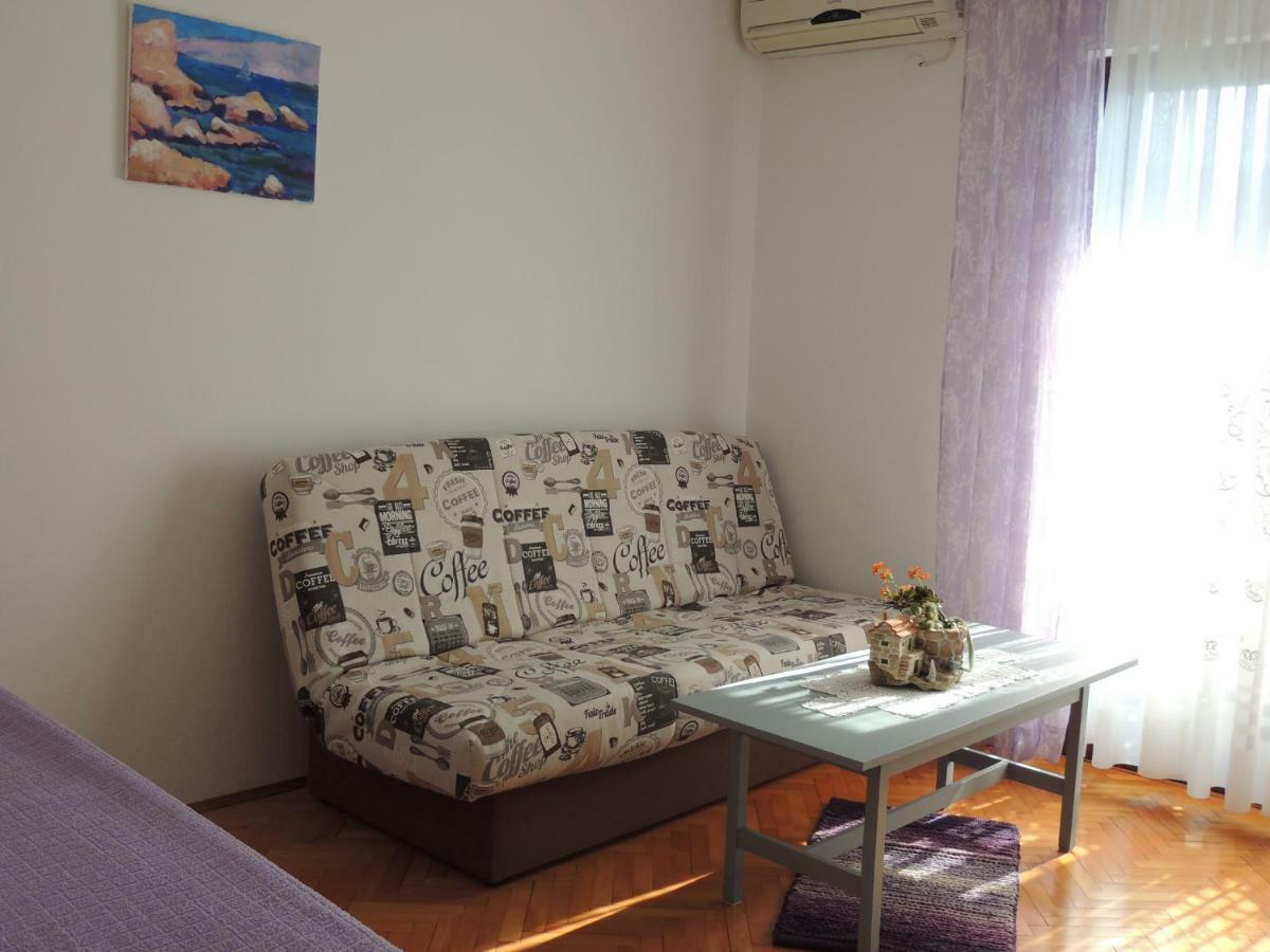 Apartments Barcarola 帕格 外观 照片